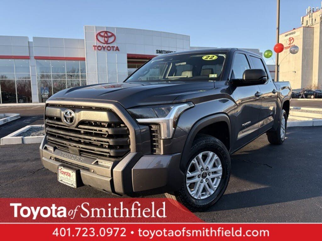 2022 Toyota Tundra SR5 CrewMax Cab 4WD