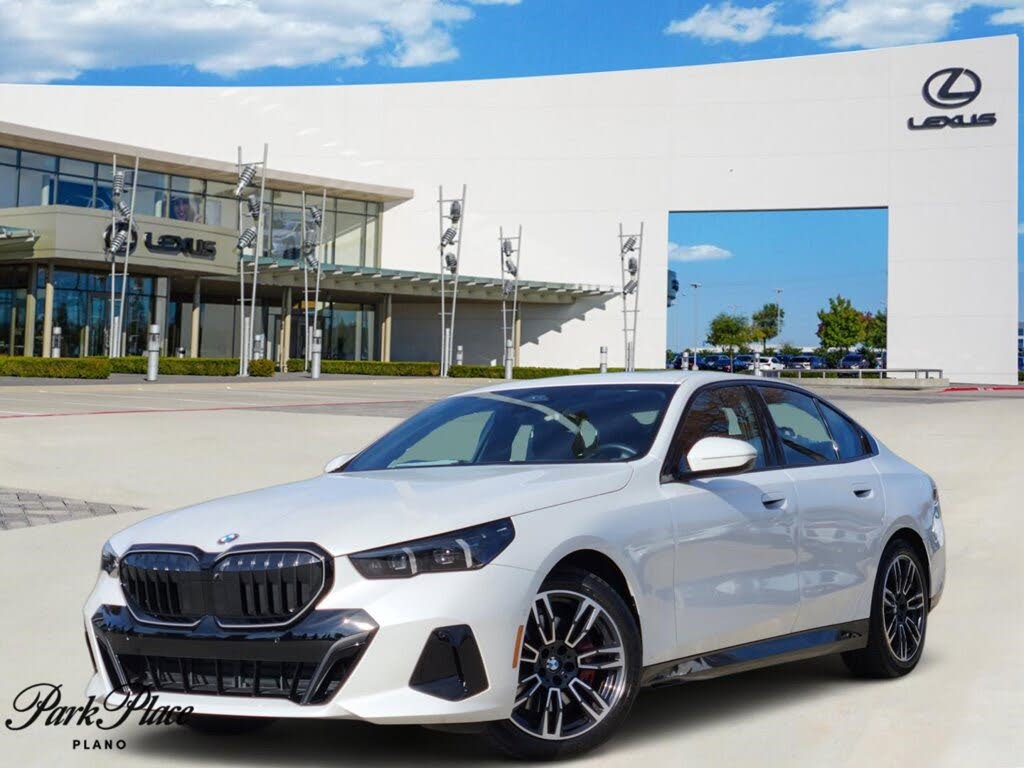 2024 BMW 5 Series 530i RWD