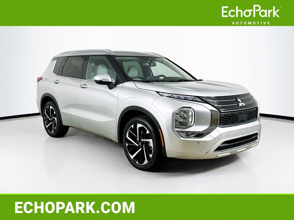 2024 Mitsubishi Outlander SEL FWD