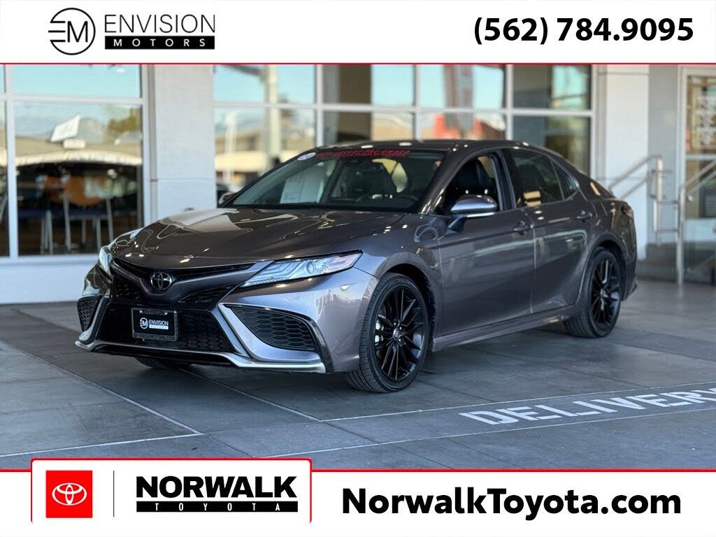 2024 Toyota Camry XSE FWD