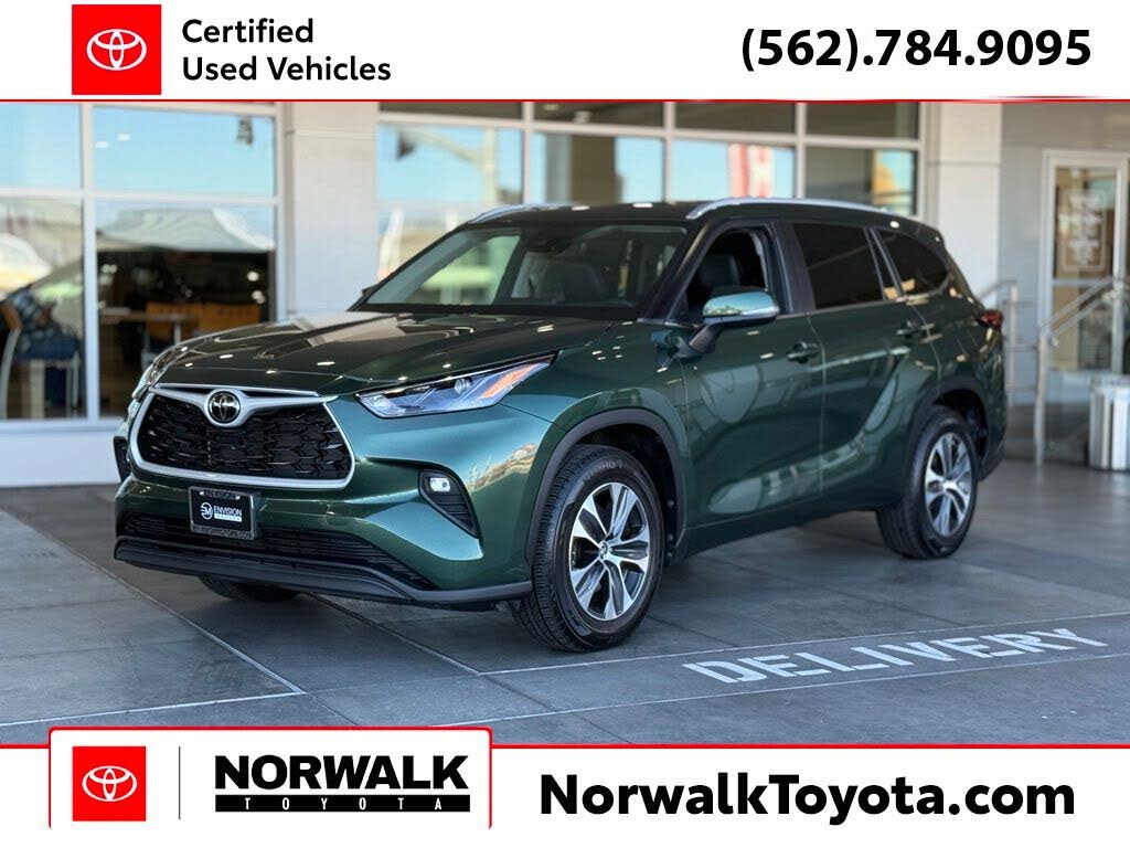 2024 Toyota Highlander XLE FWD