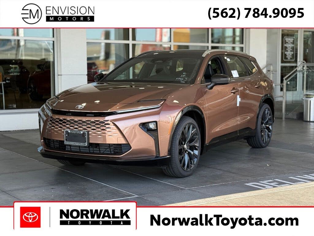 2025 Toyota Crown Signia Limited AWD