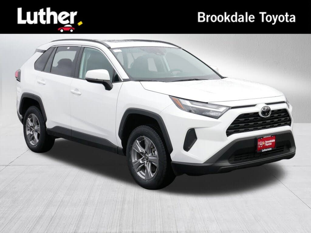 2025 Toyota RAV4 XLE AWD