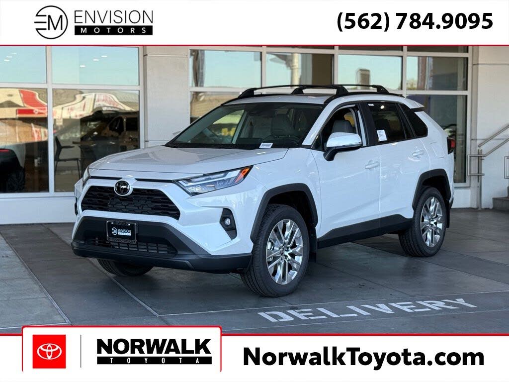 2025 Toyota RAV4 XLE Premium AWD