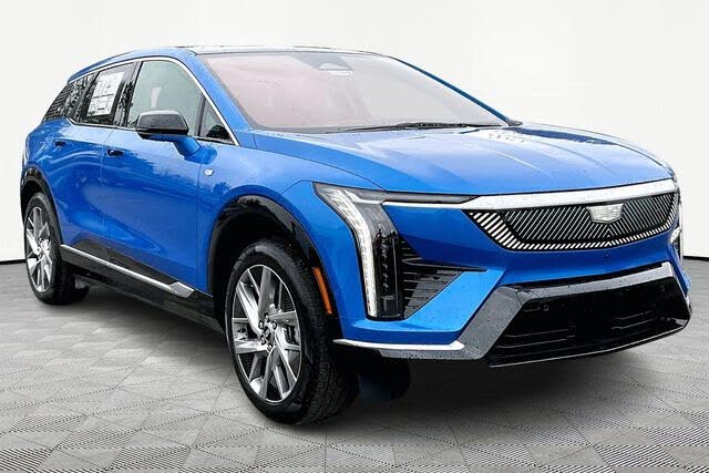 2026 Cadillac OPTIQ Luxury RWD