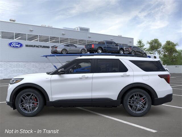 2026 Ford Explorer ST-Line RWD