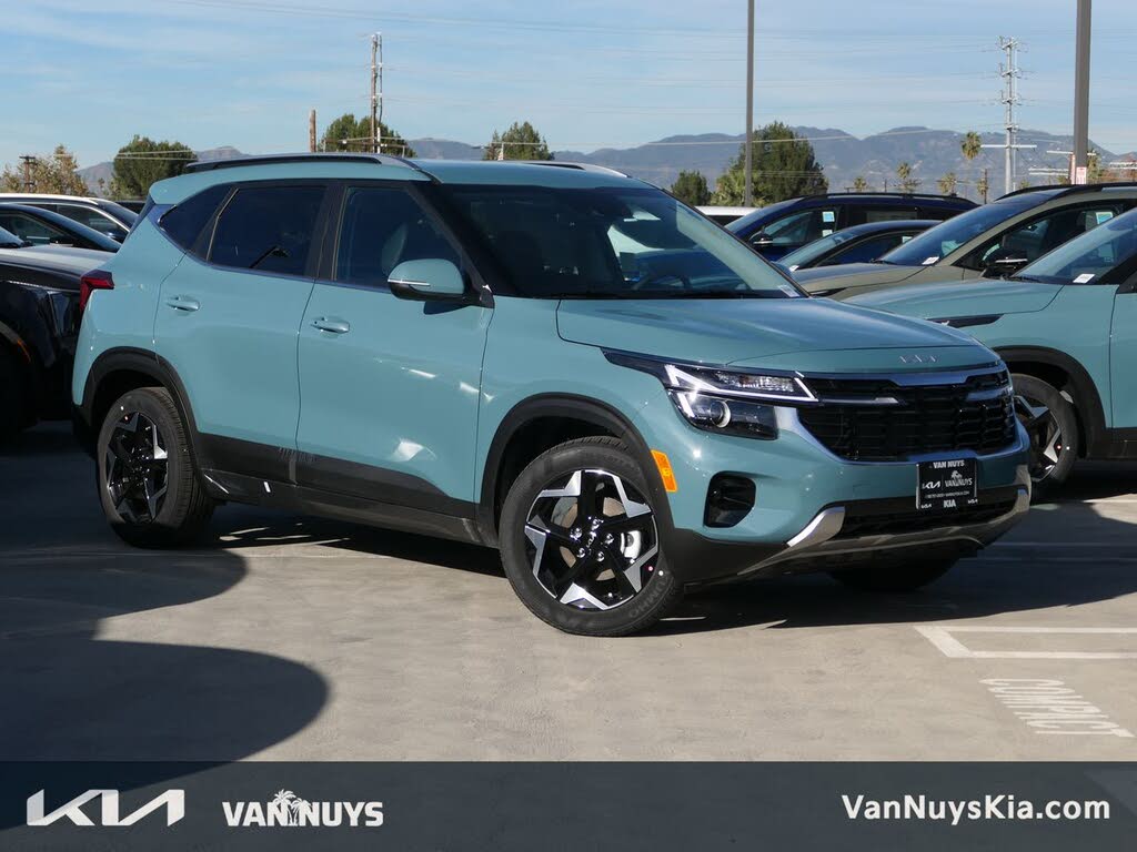 2026 Kia Seltos EX FWD