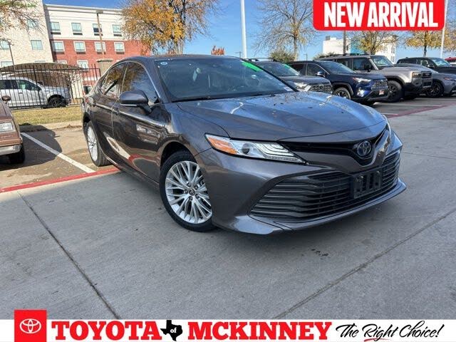 2020 Toyota Camry Hybrid XLE FWD
