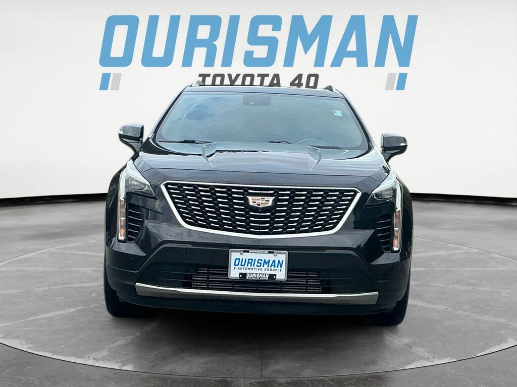 2022 Cadillac XT4 Premium Luxury AWD
