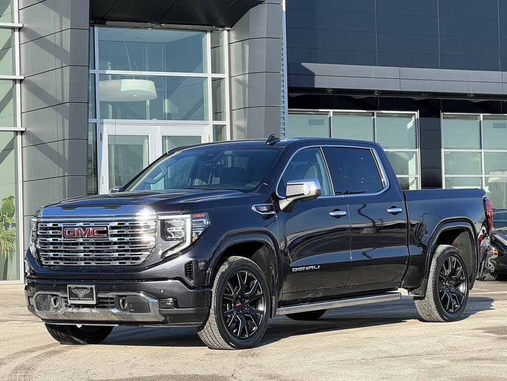 2022 GMC Sierra 1500 Denali Crew Cab 4WD