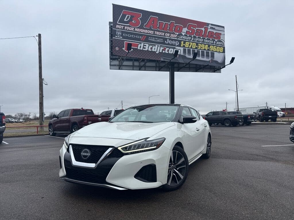 2023 Nissan Maxima SL FWD