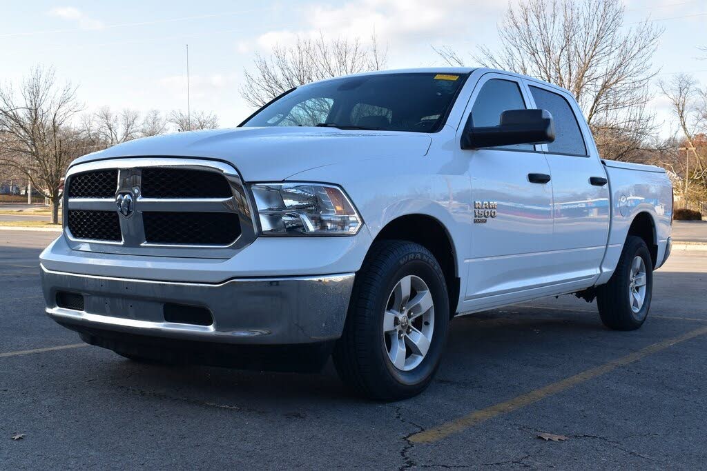 2023 RAM 1500 Classic Tradesman Crew Cab 4WD