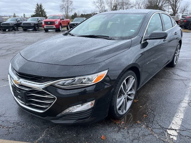 2024 Chevrolet Malibu LT with 2LT FWD