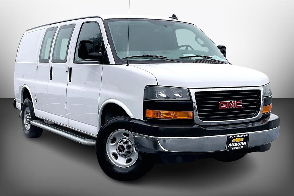 2024 GMC Savana Cargo 2500 RWD