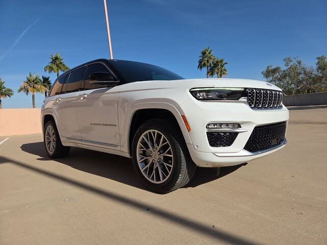 2024 Jeep Grand Cherokee Summit 4WD