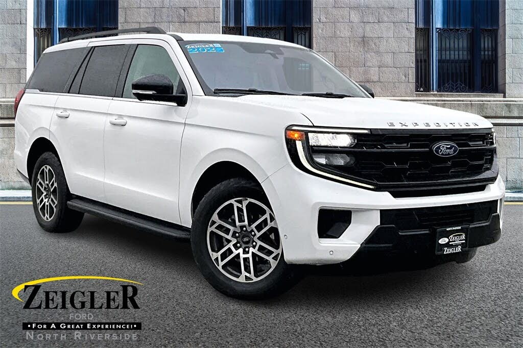 2025 Ford Expedition Active 4WD