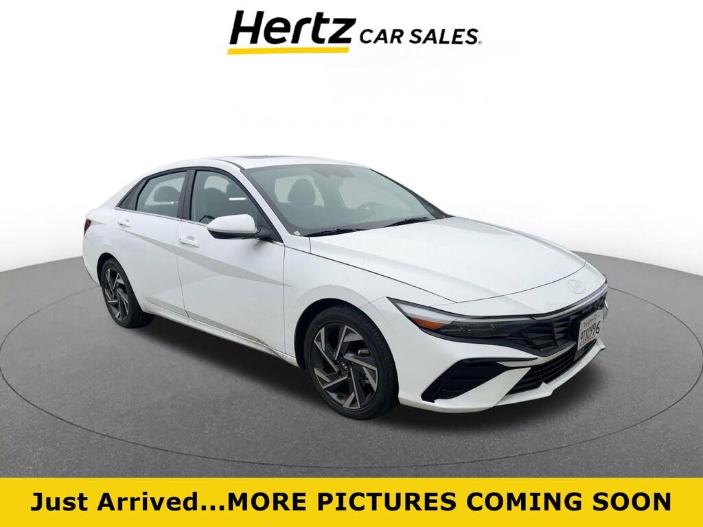 2025 Hyundai Elantra SEL Convenience FWD