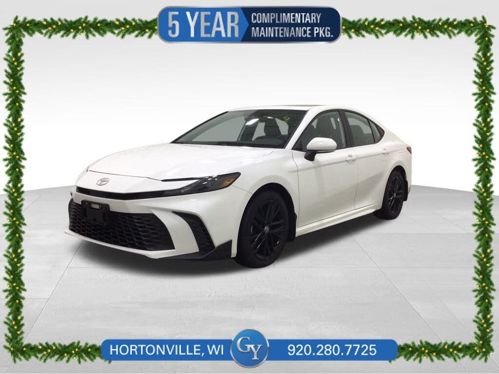 2025 Toyota Camry SE AWD