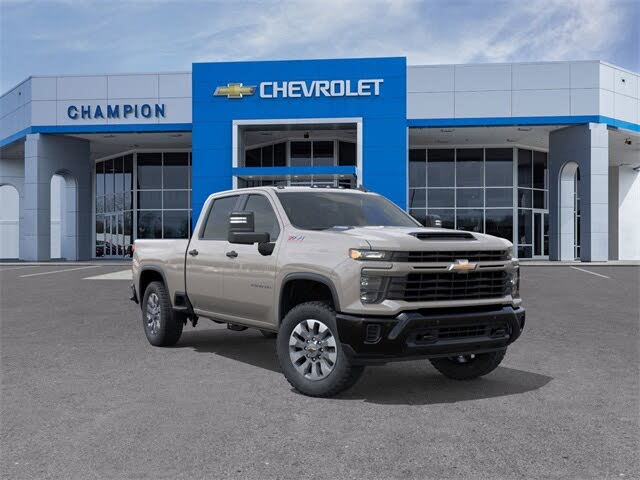 2026 Chevrolet Silverado 2500HD Custom Crew Cab 4WD