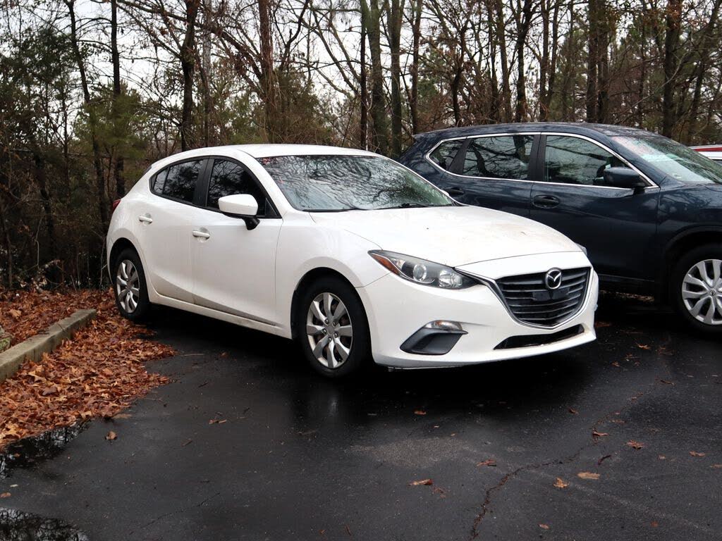 2015 Mazda MAZDA3 i Sport Hatchback