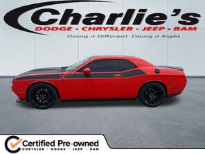 Dodge Challenger R/T Scat Pack RWD