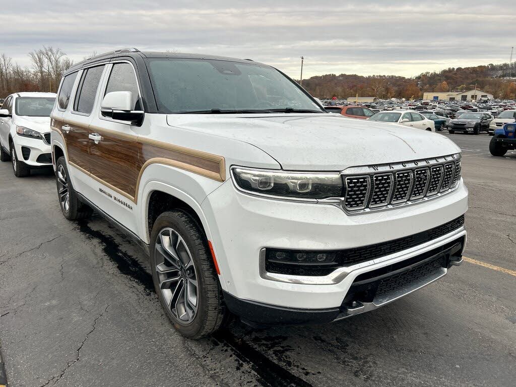2022 Jeep Grand Wagoneer Series III 4WD