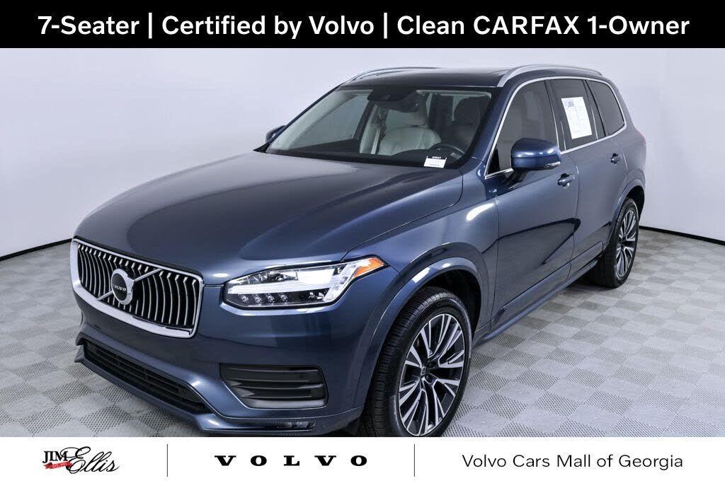 2022 Volvo XC90 T6 Momentum 7-Passenger AWD