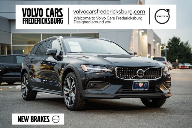 2023 Volvo V60 Cross Country B5 Plus AWD