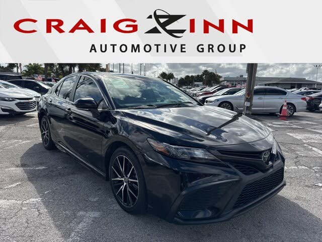 2024 Toyota Camry SE FWD