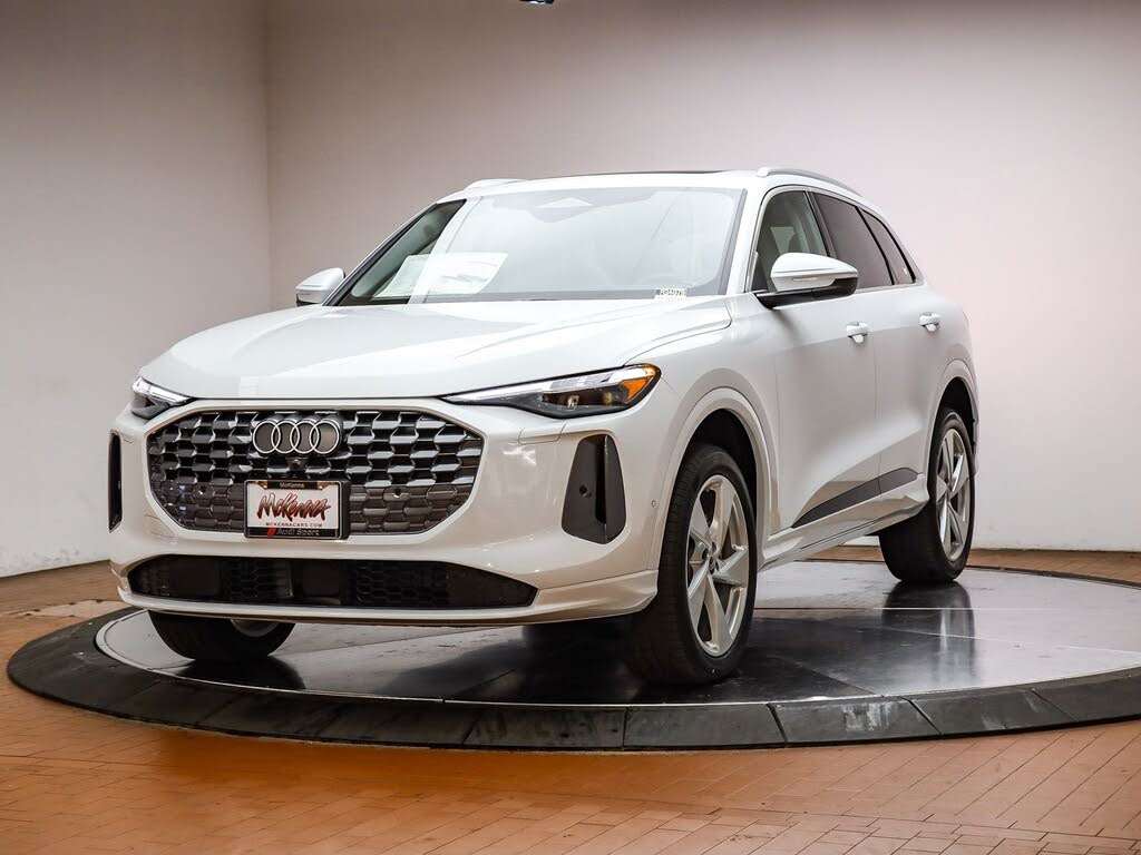 2025 Audi Q5 quattro Premium Plus 40 TFSI