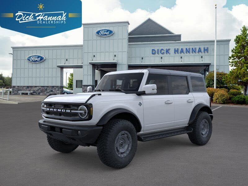 2025 Ford Bronco Outer Banks 4-Door 4WD