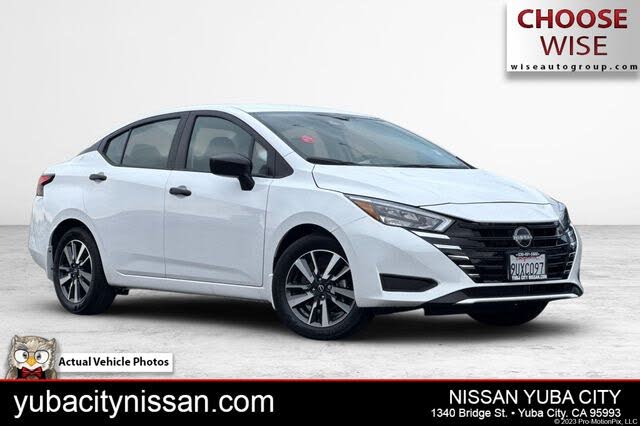 2025 Nissan Versa S FWD