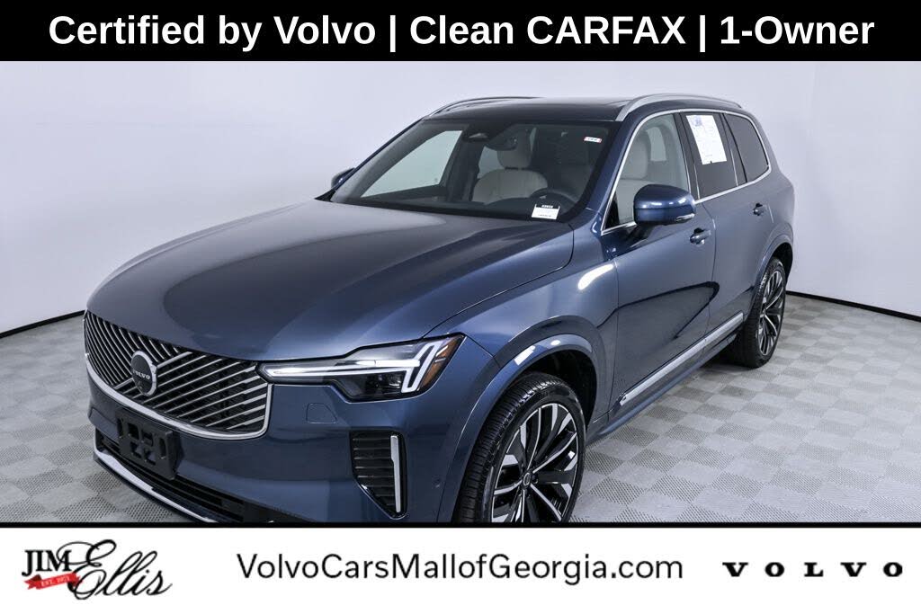 2025 Volvo XC90 B5 Plus Bright Theme 7-Passenger AWD