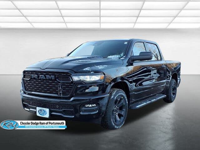 2026 RAM 1500 Express Crew Cab 4WD