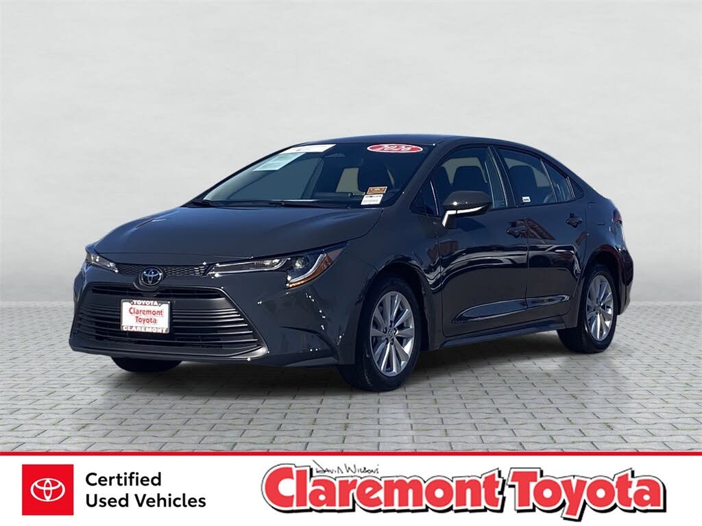 2026 Toyota Corolla LE FWD