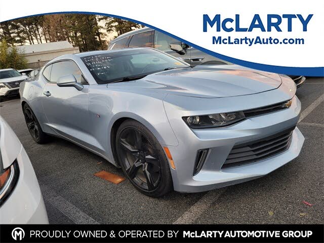 2017 Chevrolet Camaro 1LT Coupe RWD