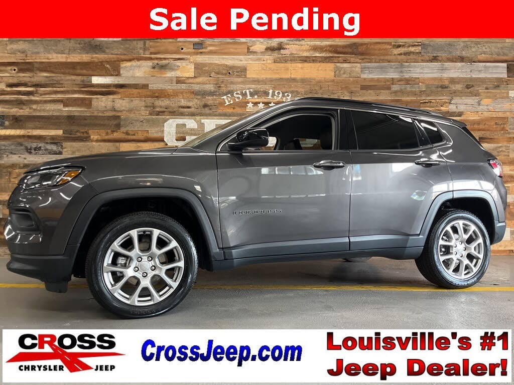2022 Jeep Compass Latitude Lux 4WD