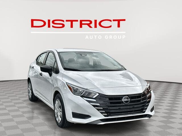 2023 Nissan Versa S FWD