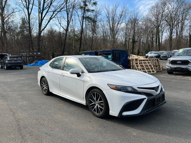 2023 Toyota Camry SE FWD