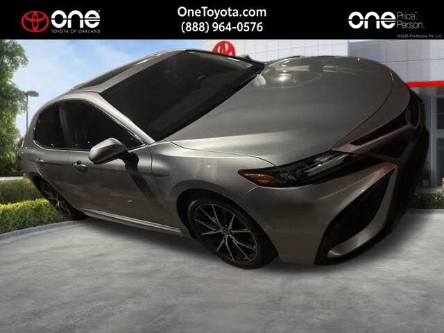 2023 Toyota Camry SE FWD