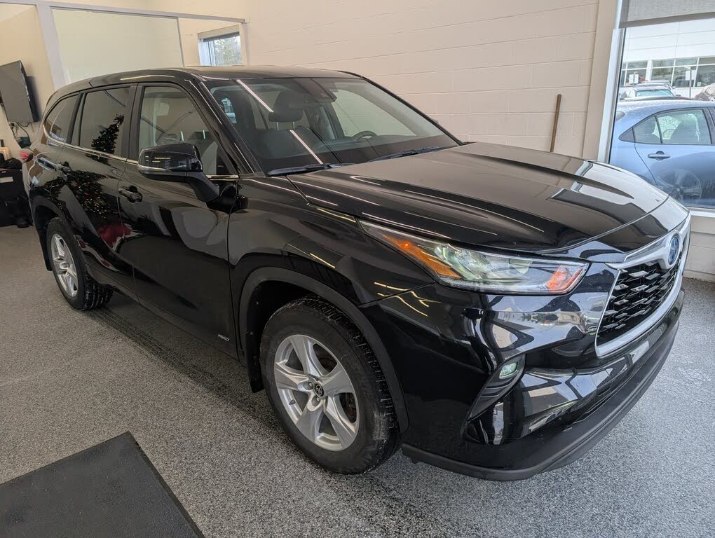 2023 Toyota Highlander Hybrid LE AWD