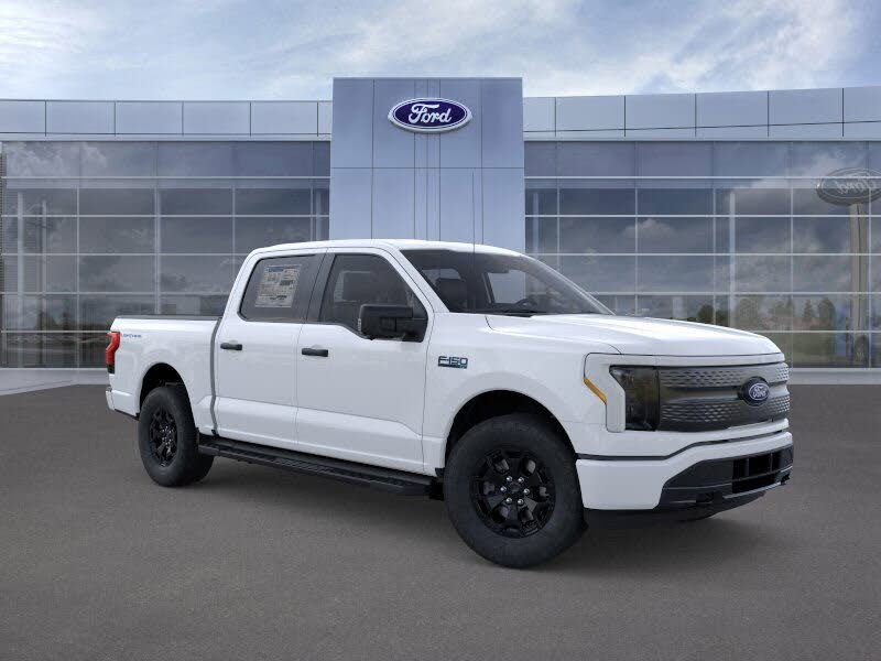 2025 Ford F-150 Lightning XLT SuperCrew AWD