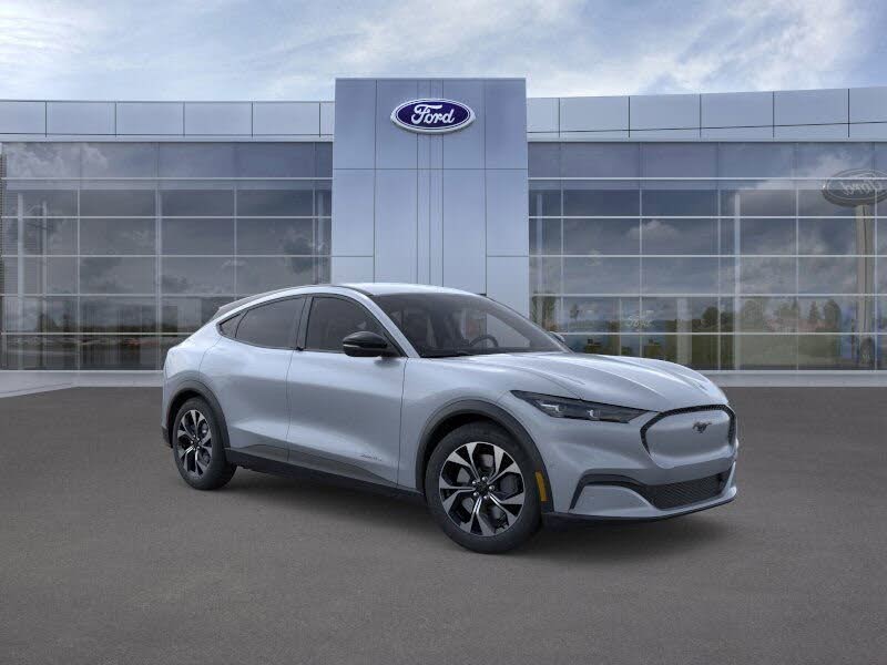 2025 Ford Mustang Mach-E Select RWD