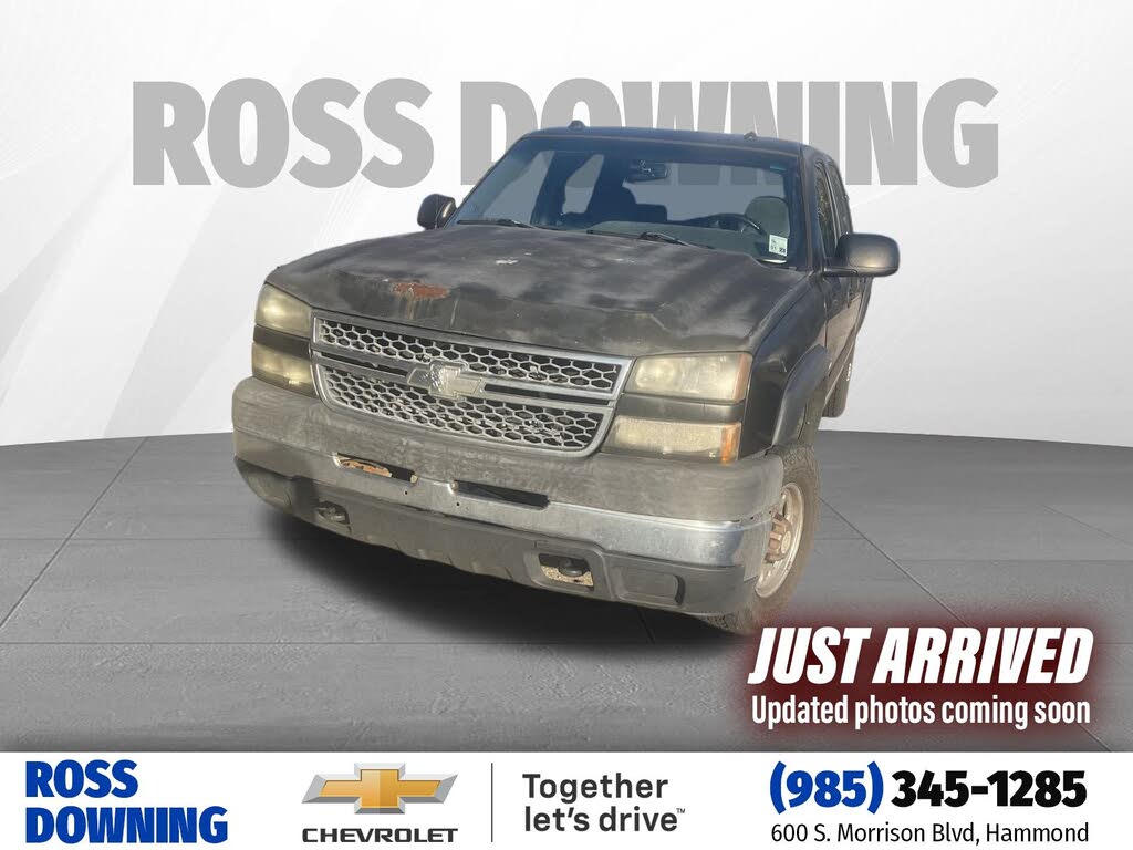 2005 Chevrolet Silverado 2500HD LS Crew Cab RWD