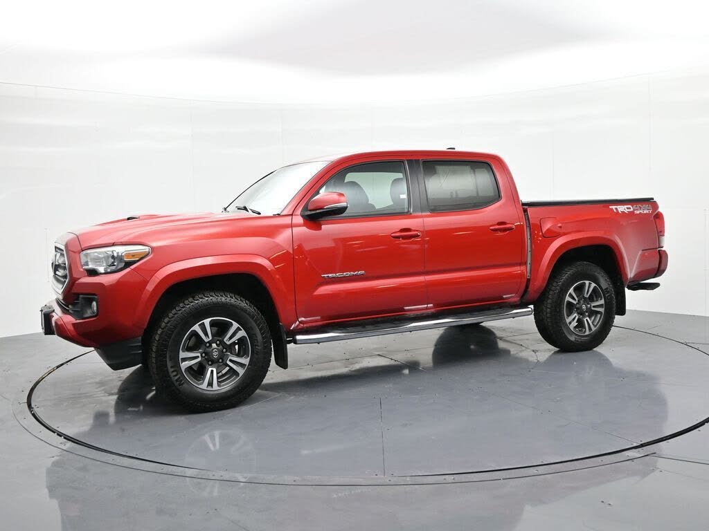 2017 Toyota Tacoma TRD Sport V6 Double Cab 4WD