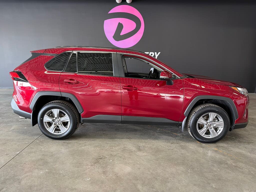 2022 Toyota RAV4 XLE AWD