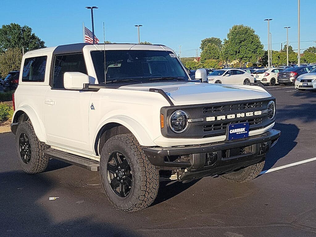 2023 Ford Bronco Black Diamond 2-Door 4WD