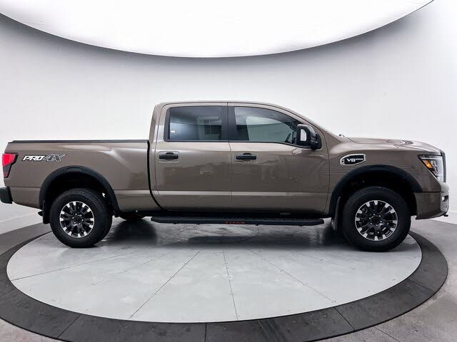 2023 Nissan Titan XD PRO-4X Crew Cab 4WD