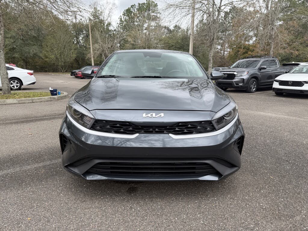 2024 Kia Forte LXS FWD