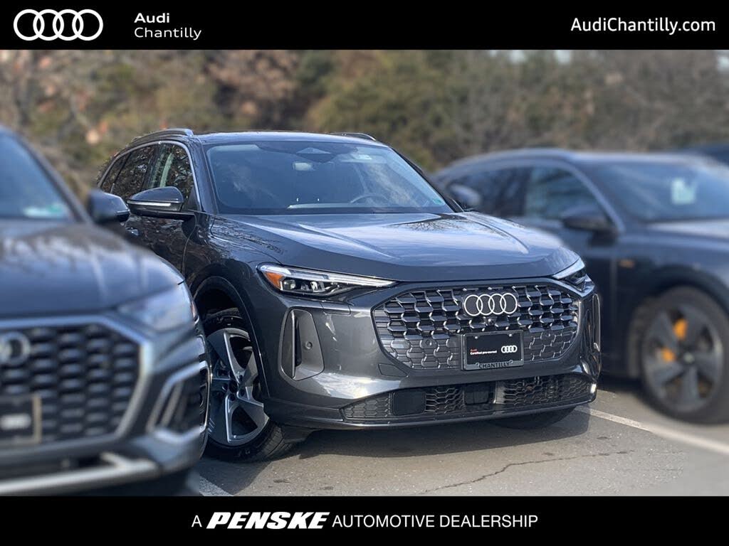 2025 Audi Q5 quattro Premium Plus 40 TFSI